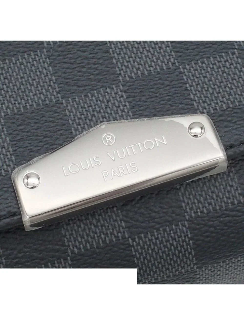 Louis Vuitton District MM Nv2 Black Damier Graphite Canvas Shoulder Bag
